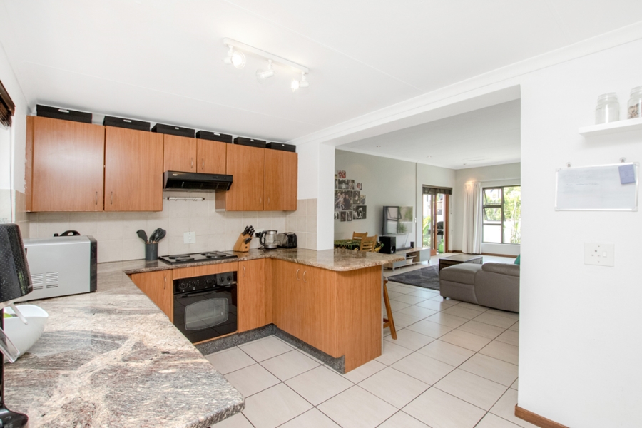 3 Bedroom Property for Sale in Magaliessig Gauteng