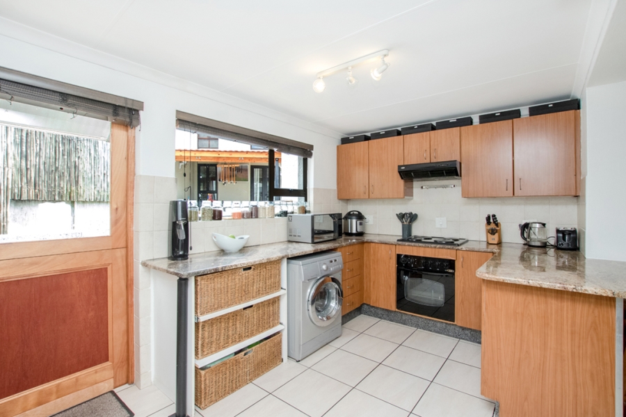 3 Bedroom Property for Sale in Magaliessig Gauteng