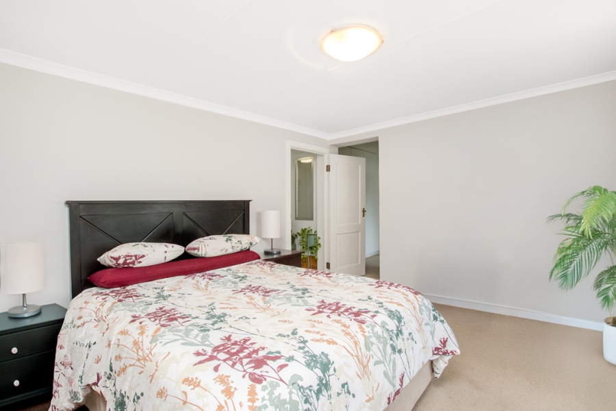 3 Bedroom Property for Sale in Magaliessig Gauteng