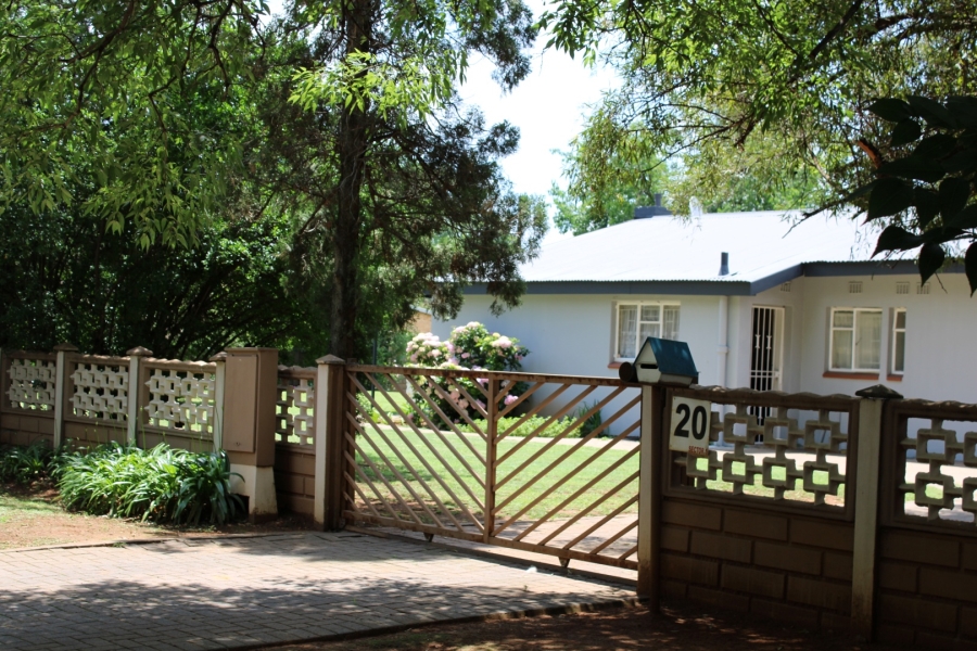 3 Bedroom Property for Sale in Meyerton Central Gauteng