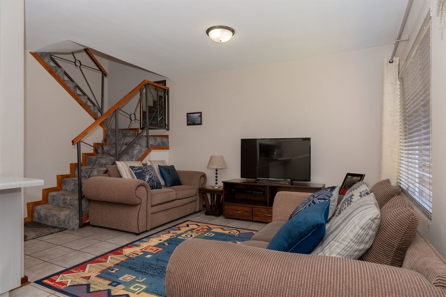 2 Bedroom Property for Sale in Freeway Park Gauteng