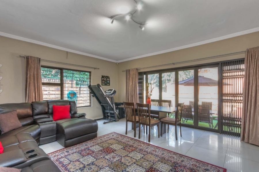 4 Bedroom Property for Sale in Ferndale Gauteng