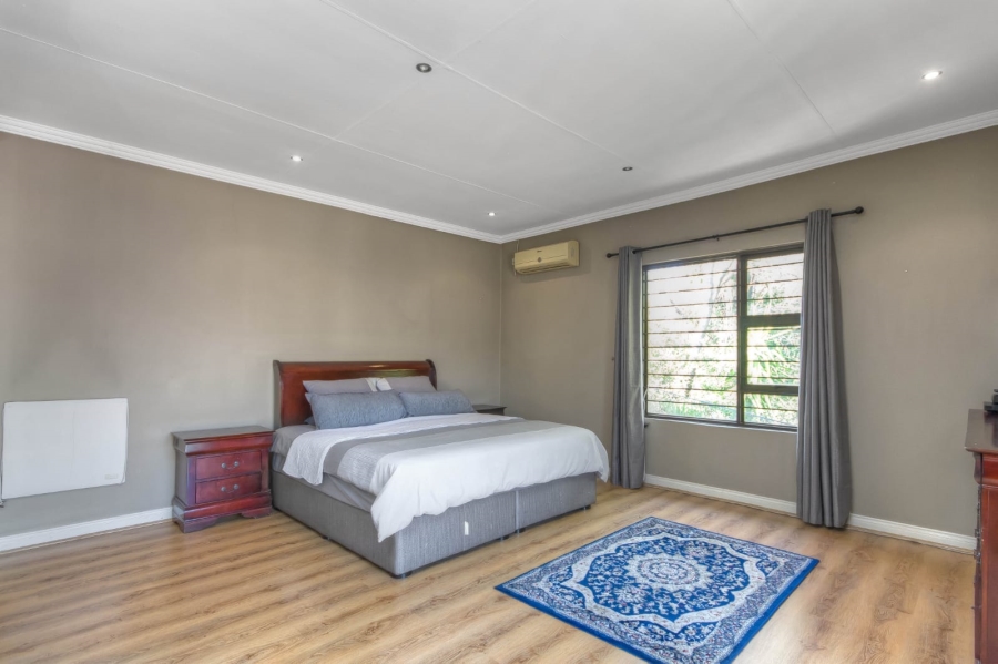 4 Bedroom Property for Sale in Ferndale Gauteng