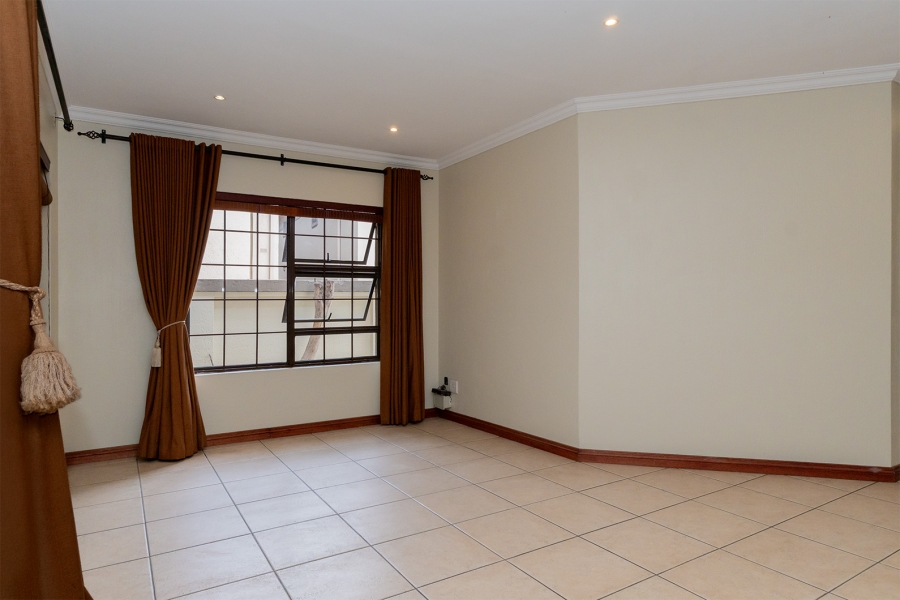 3 Bedroom Property for Sale in Elma Park Gauteng