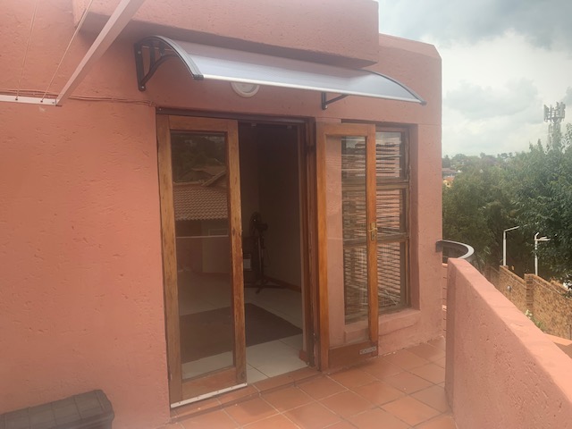 2 Bedroom Property for Sale in Ridgeway Gauteng