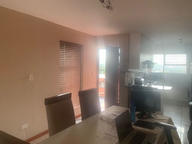 2 Bedroom Property for Sale in Ridgeway Gauteng