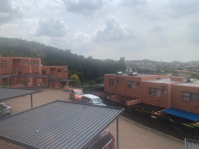 2 Bedroom Property for Sale in Ridgeway Gauteng
