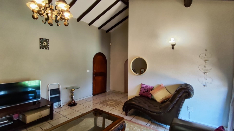 4 Bedroom Property for Sale in Farrarmere Gauteng