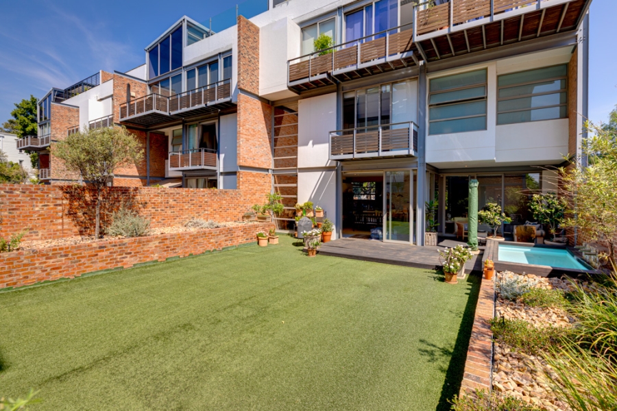 To Let 2 Bedroom Property for Rent in Hyde Park Gauteng