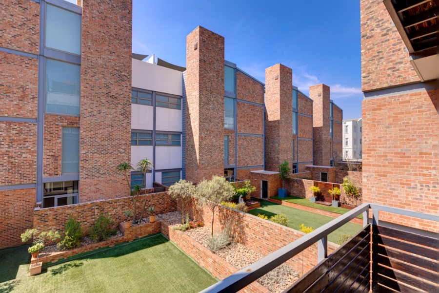 To Let 2 Bedroom Property for Rent in Hyde Park Gauteng