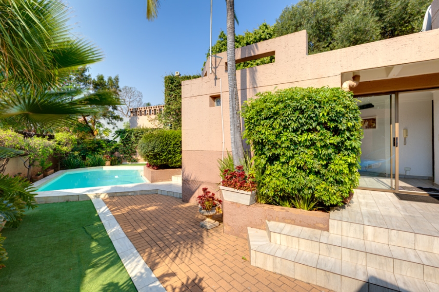 2 Bedroom Property for Sale in North Riding Gauteng