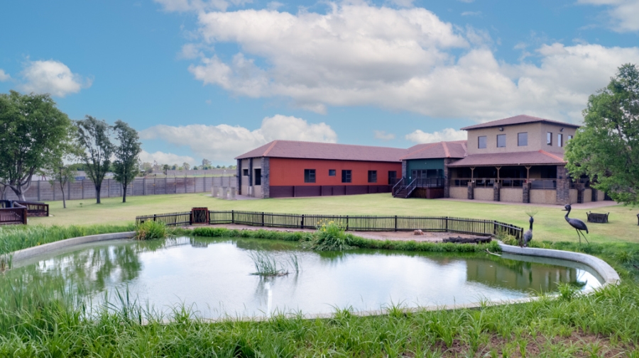 5 Bedroom Property for Sale in Marlbank Gauteng