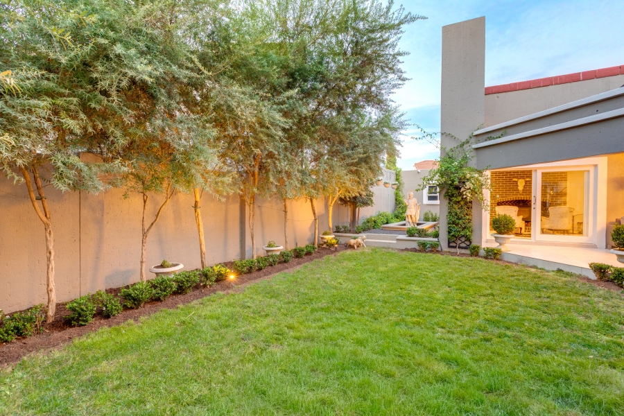 To Let 3 Bedroom Property for Rent in North Riding Gauteng