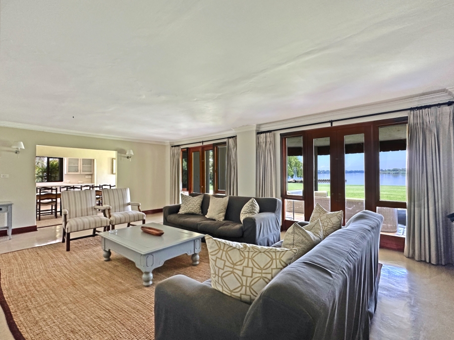 5 Bedroom Property for Sale in Miravaal Gauteng