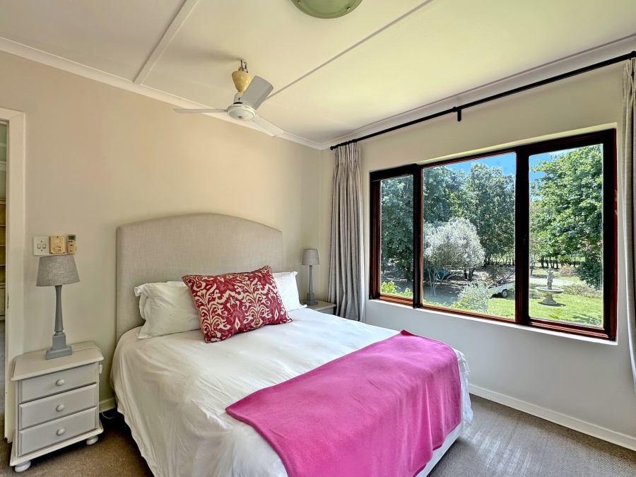 5 Bedroom Property for Sale in Miravaal Gauteng