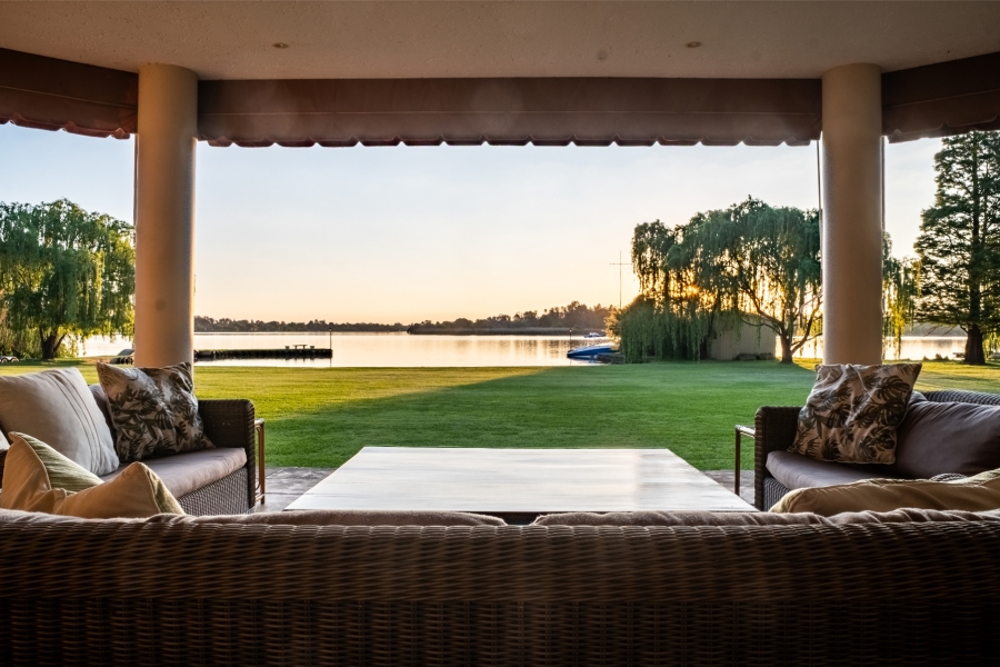 5 Bedroom Property for Sale in Miravaal Gauteng