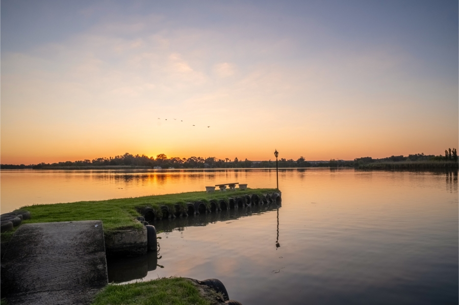 5 Bedroom Property for Sale in Miravaal Gauteng