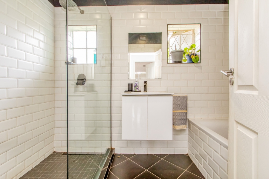 3 Bedroom Property for Sale in Pine Park Gauteng