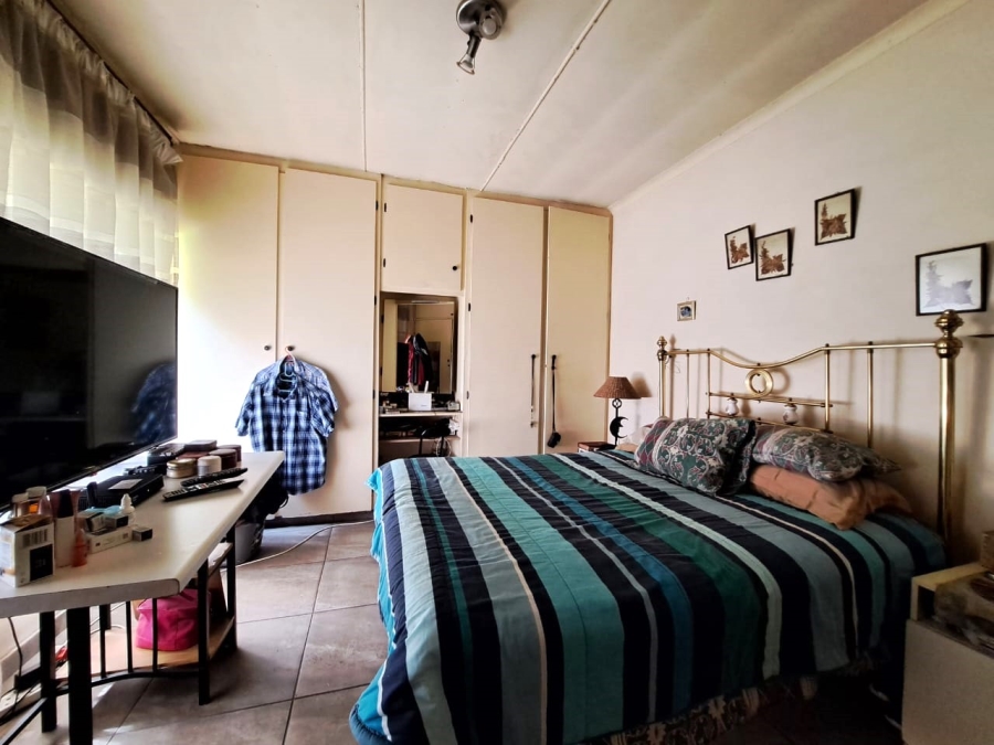 3 Bedroom Property for Sale in Sonland Park Gauteng