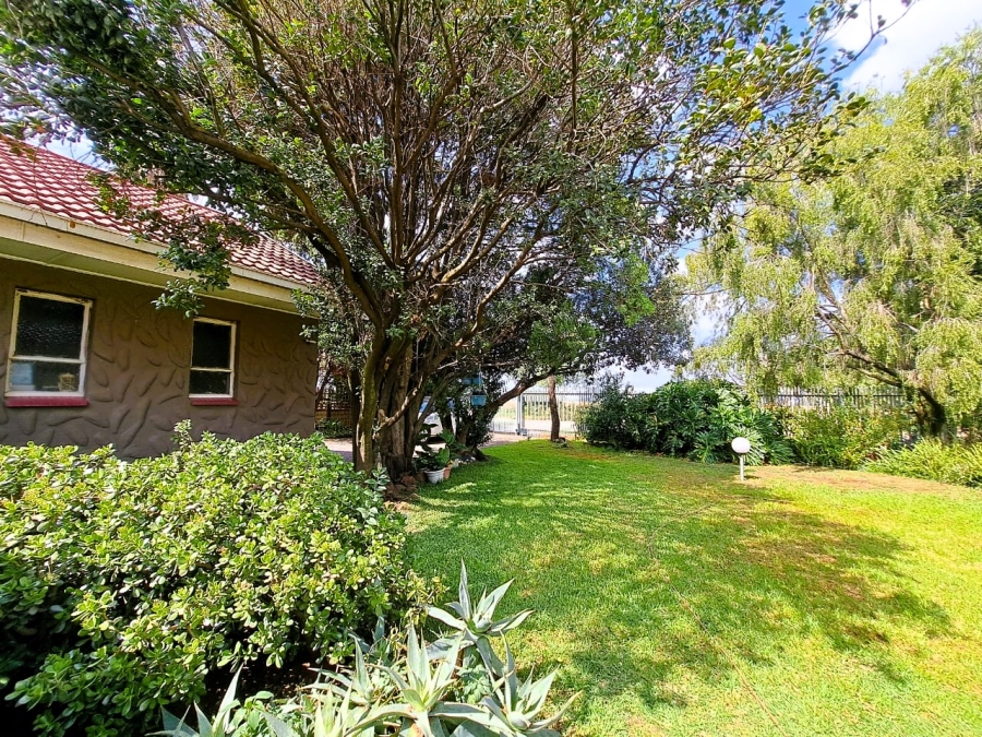3 Bedroom Property for Sale in Sonland Park Gauteng