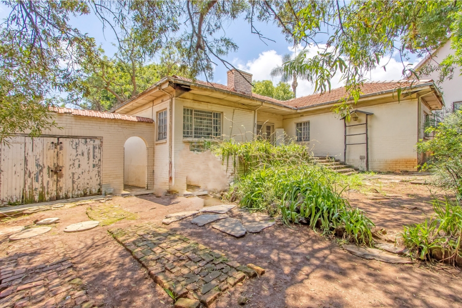 3 Bedroom Property for Sale in Linden Gauteng