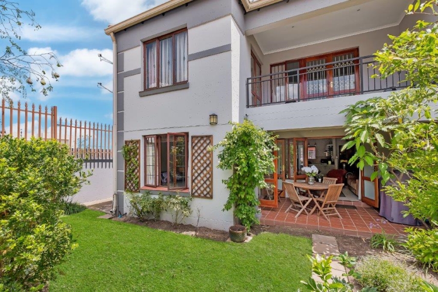 2 Bedroom Property for Sale in Bryanston Gauteng
