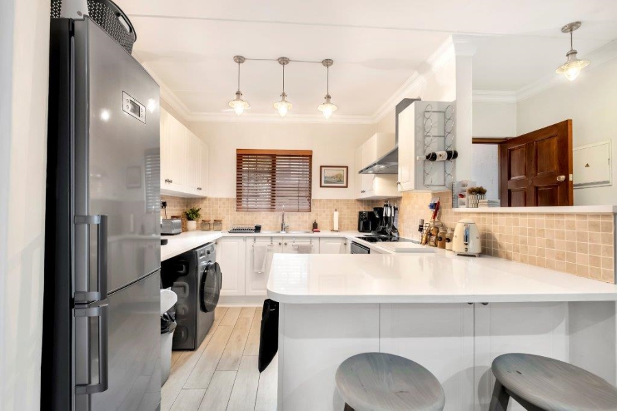 2 Bedroom Property for Sale in Bryanston Gauteng