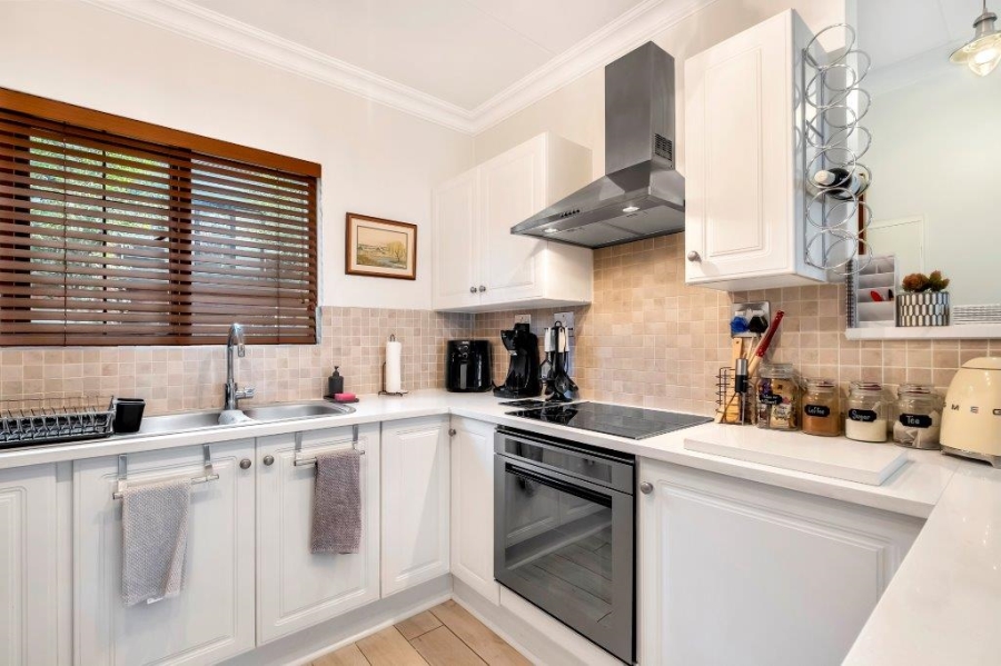 2 Bedroom Property for Sale in Bryanston Gauteng