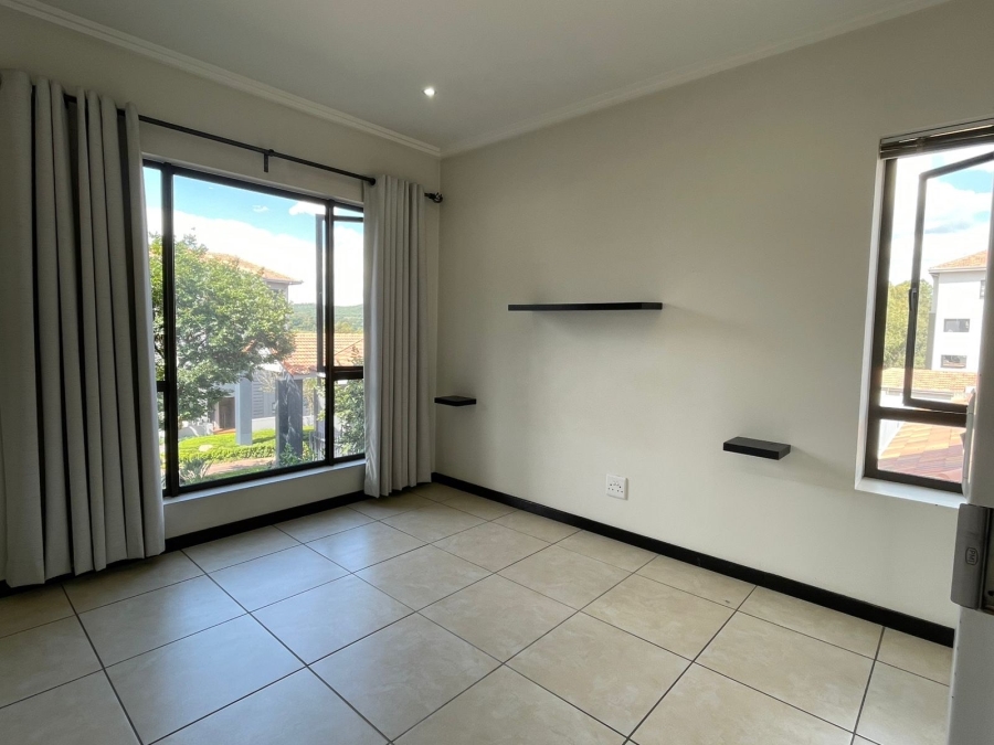 To Let 1 Bedroom Property for Rent in Lonehill Gauteng