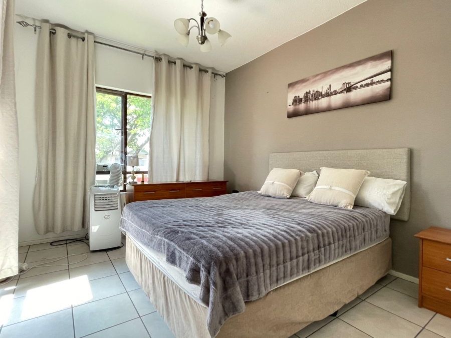 To Let 2 Bedroom Property for Rent in Lonehill Gauteng