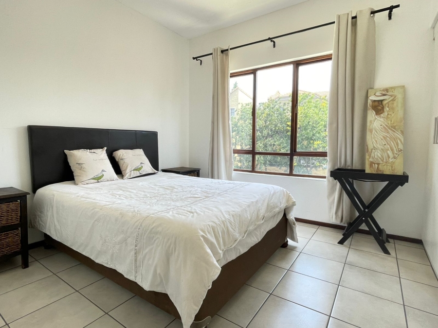 To Let 2 Bedroom Property for Rent in Lonehill Gauteng