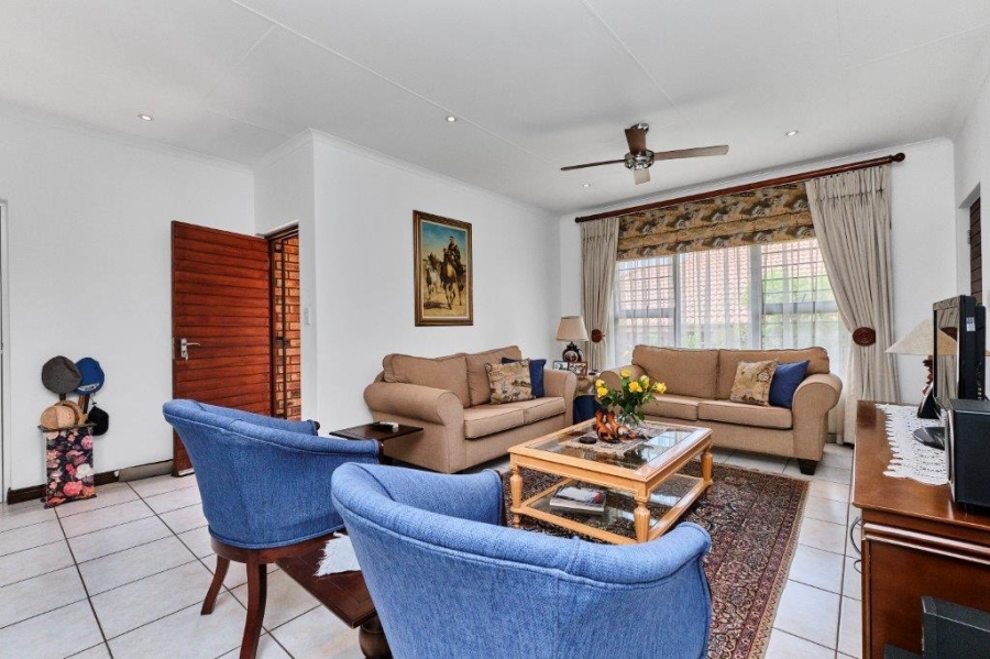 2 Bedroom Property for Sale in Olivedale Gauteng