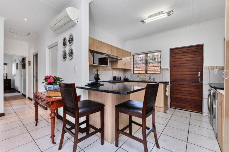 2 Bedroom Property for Sale in Olivedale Gauteng