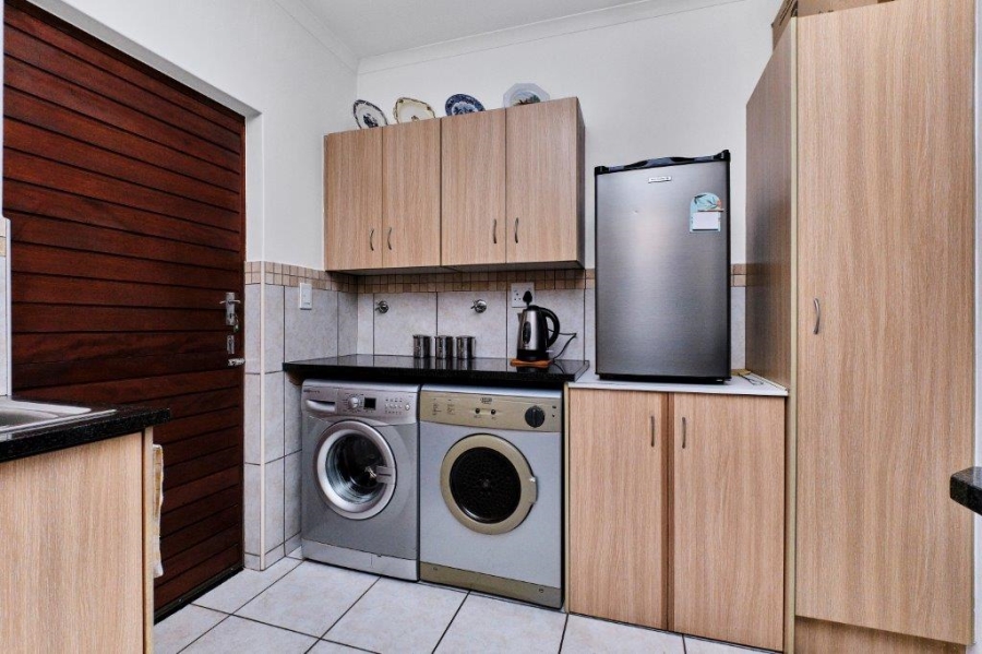 2 Bedroom Property for Sale in Olivedale Gauteng