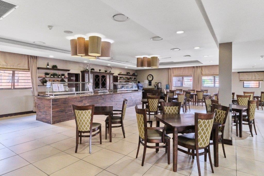 2 Bedroom Property for Sale in Olivedale Gauteng