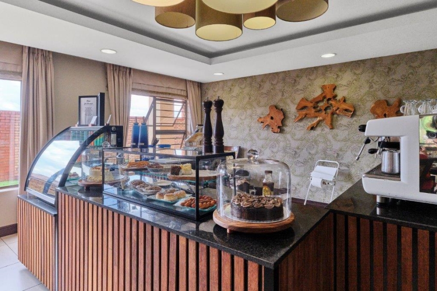 2 Bedroom Property for Sale in Olivedale Gauteng