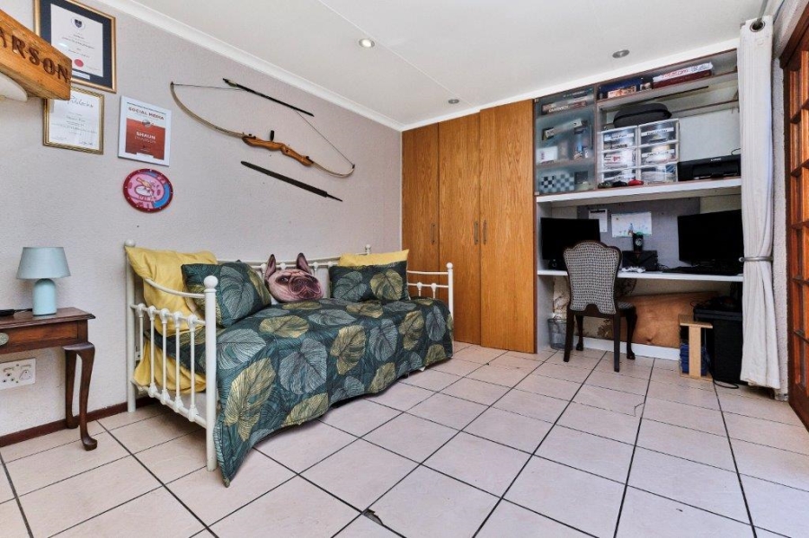 To Let 4 Bedroom Property for Rent in Northwold Gauteng