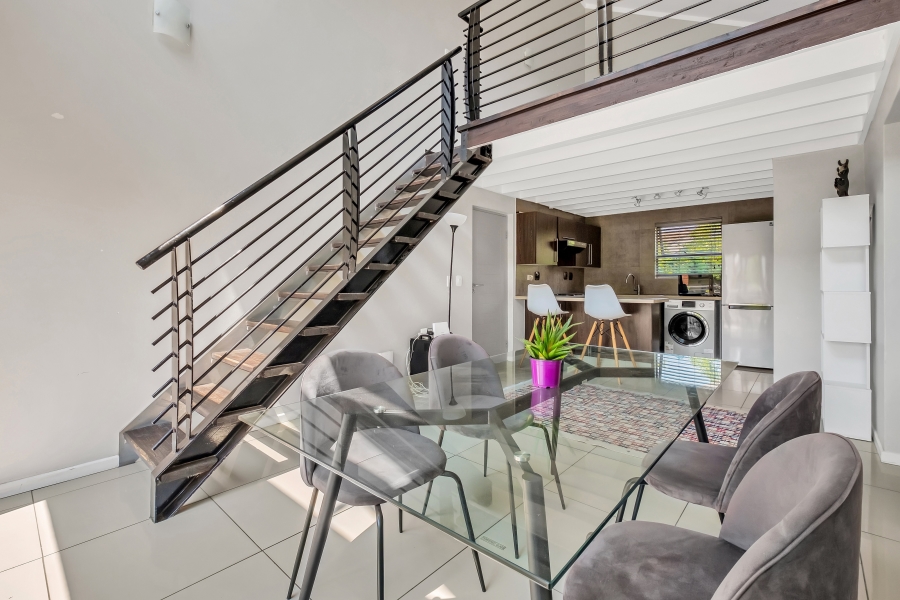 To Let 2 Bedroom Property for Rent in Bryanston Gauteng