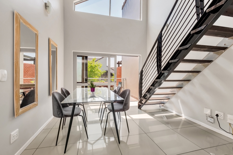 To Let 2 Bedroom Property for Rent in Bryanston Gauteng