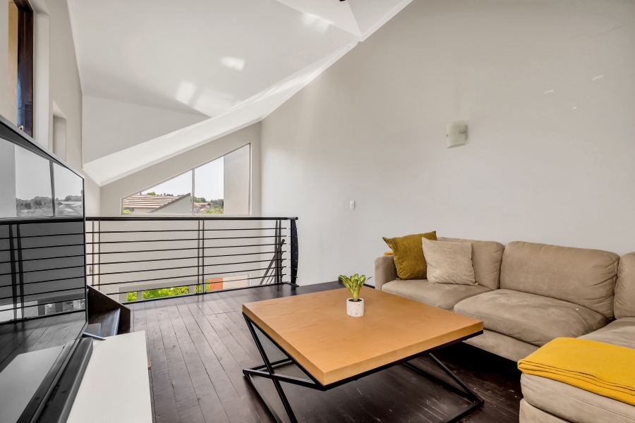 To Let 2 Bedroom Property for Rent in Bryanston Gauteng