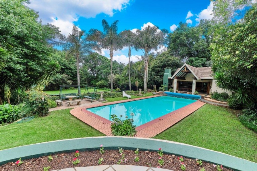 To Let 5 Bedroom Property for Rent in Bryanston Gauteng