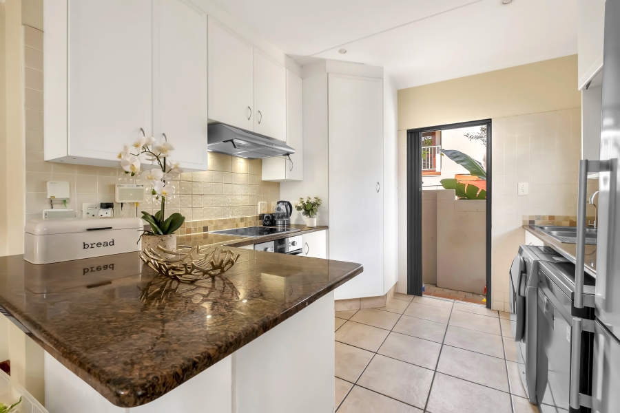 To Let 3 Bedroom Property for Rent in Bryanston Gauteng