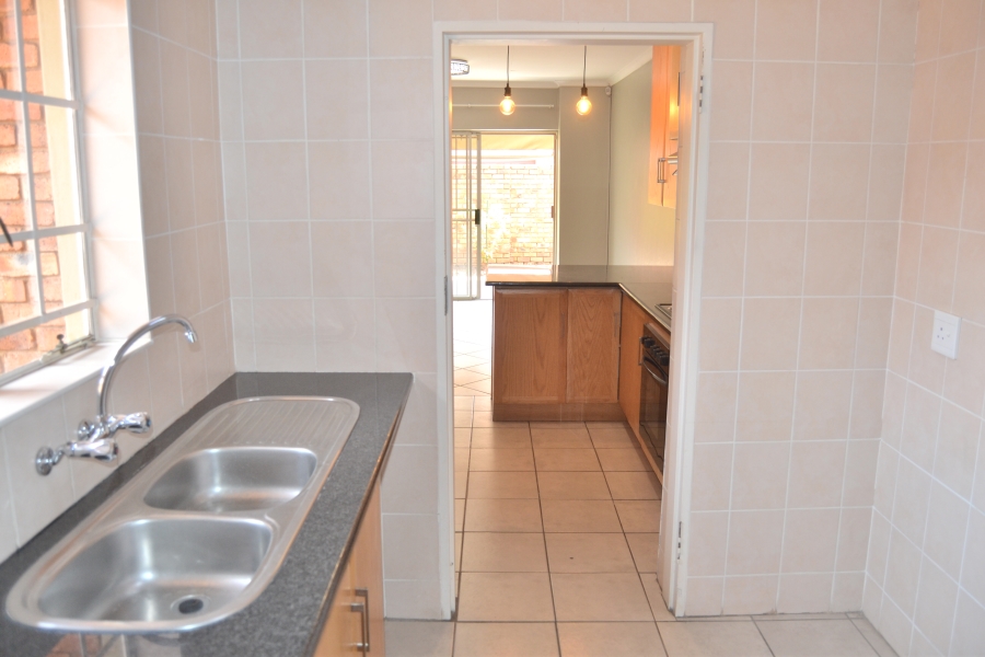 2 Bedroom Property for Sale in Amberfield Gauteng