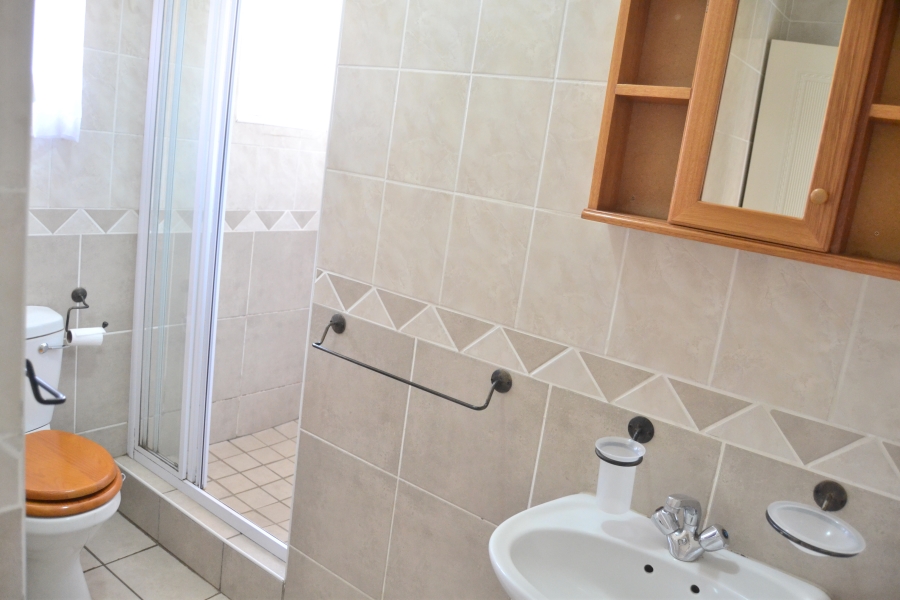 2 Bedroom Property for Sale in Amberfield Gauteng