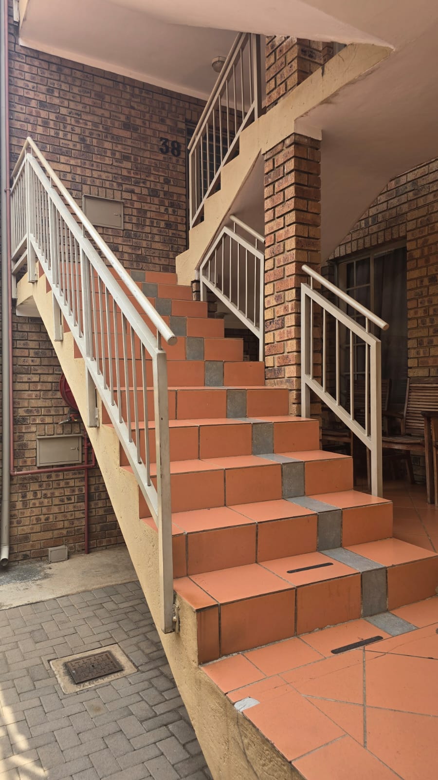 To Let 2 Bedroom Property for Rent in Die Hoewes Gauteng