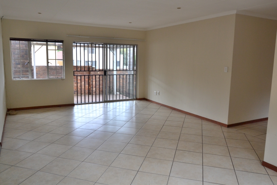 3 Bedroom Property for Sale in Thatchfield Estate Gauteng