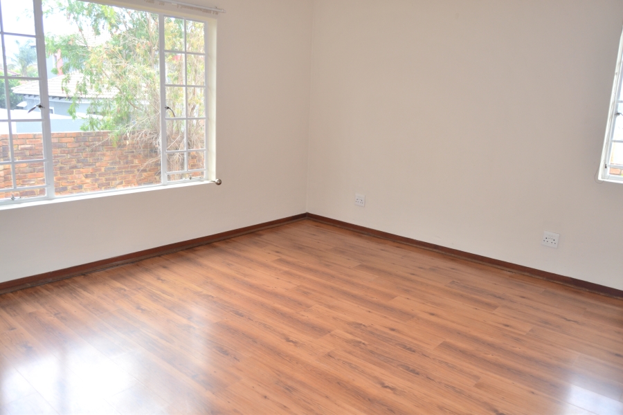 3 Bedroom Property for Sale in Thatchfield Estate Gauteng