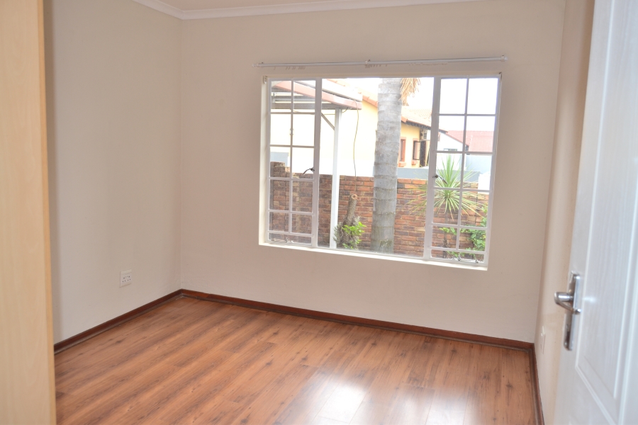 3 Bedroom Property for Sale in Thatchfield Estate Gauteng