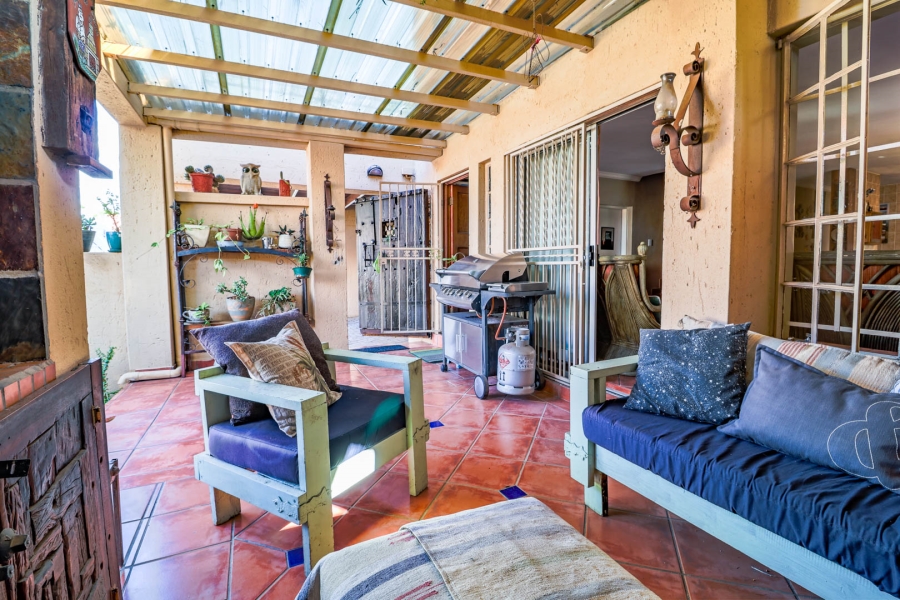 3 Bedroom Property for Sale in Amberfield Gauteng