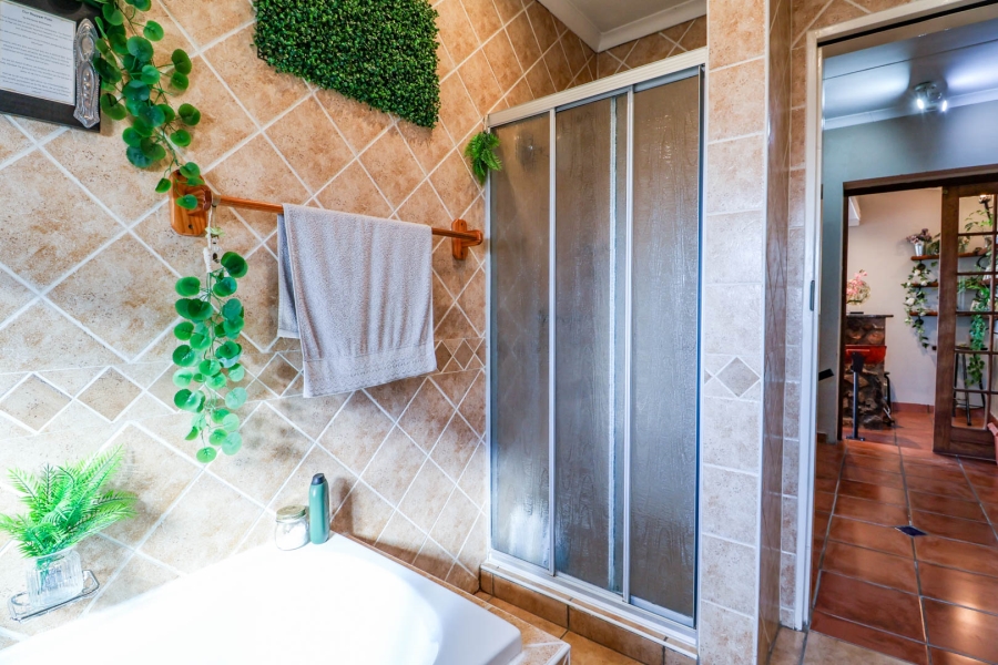 3 Bedroom Property for Sale in Amberfield Gauteng